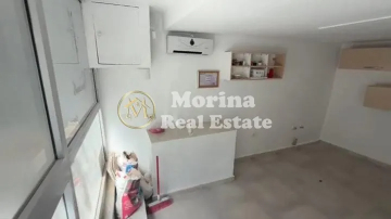 Tirane, jepet me qera ambjent biznesi Kati 1, 35 m² 400 € (Ish Ekspozita)