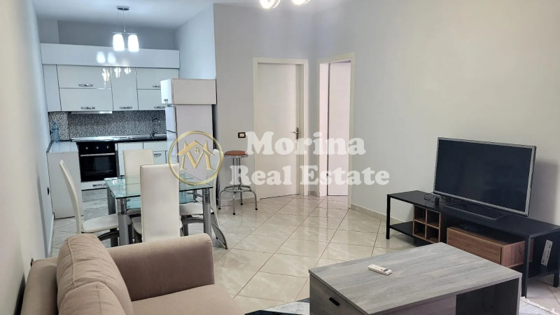 Tirane, jepet me qera apartament 1+1 Kati 4, 70 m² 500 € (Yzberisht)