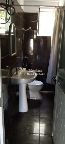 Tirane, jepet me qera shtepi 1+1 Kati 1, 60 m² 300 € (Brryli)