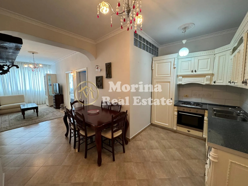 Tirane, jepet me qera apartament 2+1 Kati 2, 85 m² 600 € (Komuna e Parisit)
