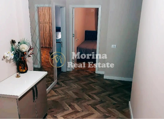 Tirane, jepet me qera apartament 2+1 Kati 1, 200 m² 900 € (Liqeni i Thate)