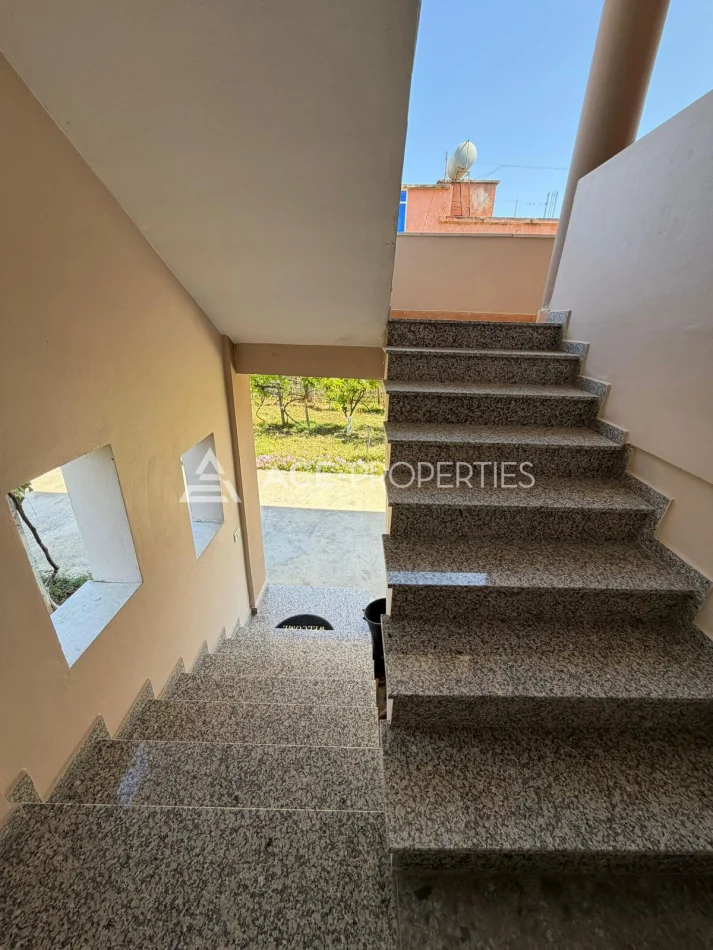 Durres, jepet me qera apartament 2+1 Kati 2, 120 m² 350 € (Ish Kenete)