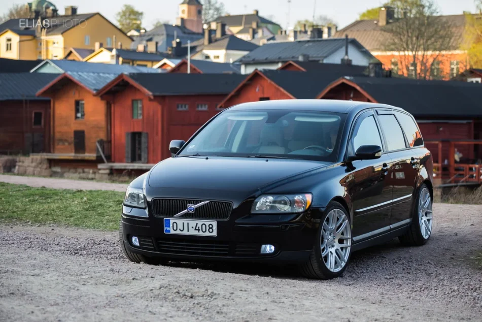 Tirane, shes Volvo V50, 2.4 benzine, Viti 2005