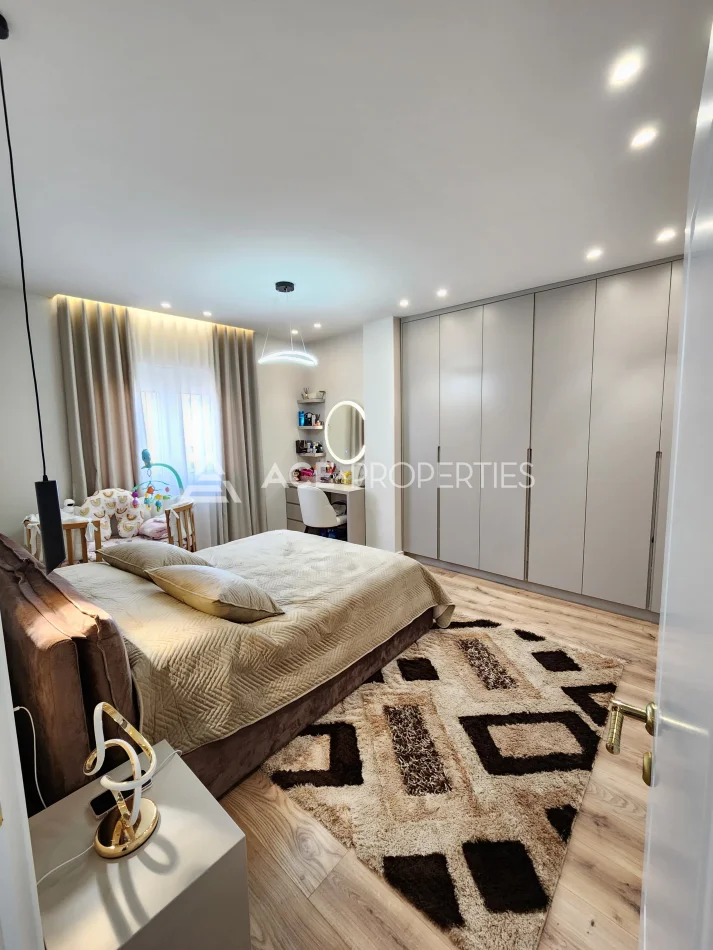 Durres, shitet apartament 2+1 Kati 6, 92 m² 148.000 € (Durres,Plazh)