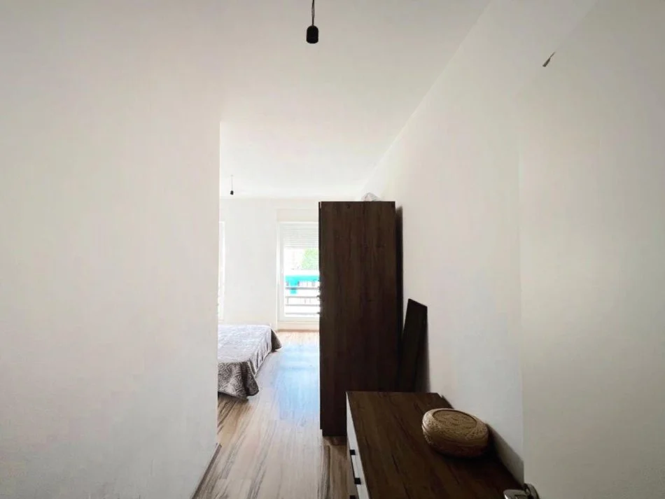 Tirane, shitet apartament 1+1 Kati 5, 60 m² 150.000 € (Rruga Robert Shvarc, Komuna e Parisit, NIKU CONSTRUCTION)