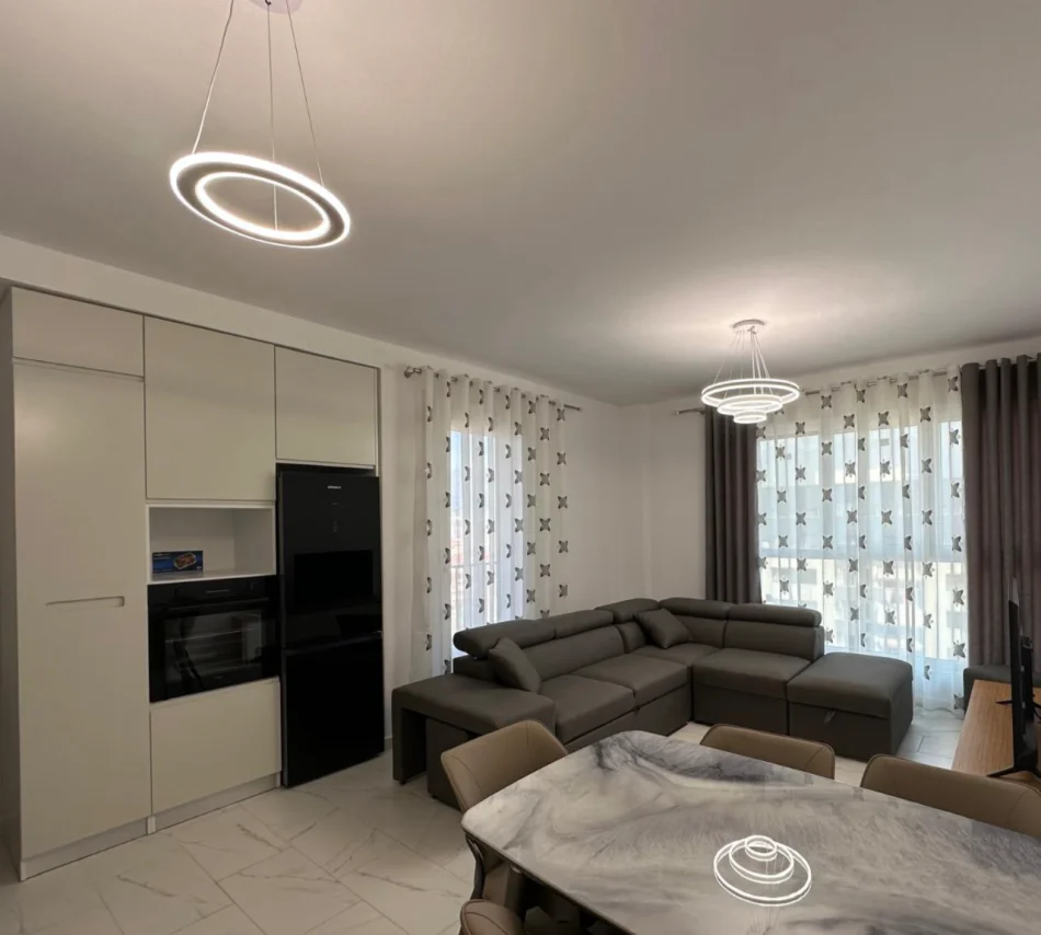 Tirane, jepet me qera apartament 1+1 Kati 9, 72 m² 600 € (Don Bosko, Komples Trio-Tower.)