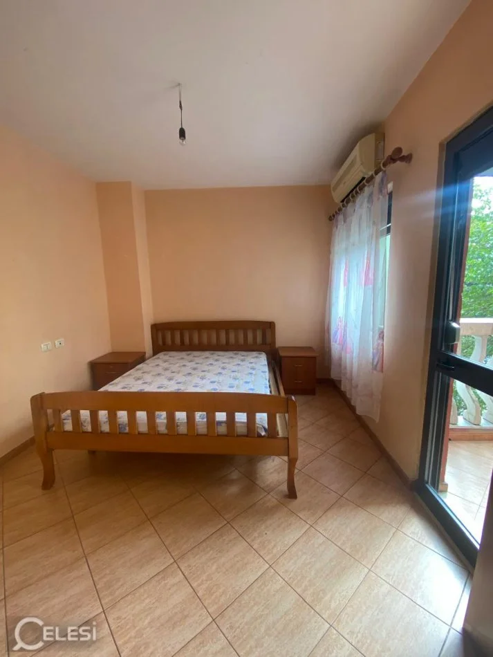 Tirane, jepet me qera apartament 2+1+Ballkon Kati 3, 90 m² 350 € (Kompleksi Malajzian)