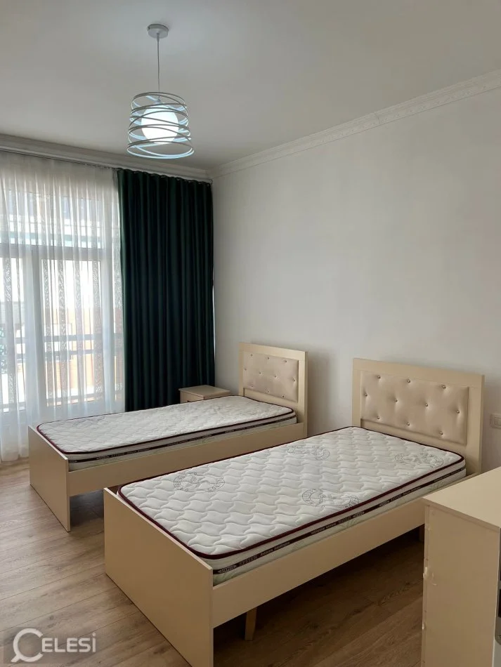 Tirane, jepet me qera apartament 1+1+Ballkon Kati 5, 80 m² 400 € (rruga Muhamed Deliu)