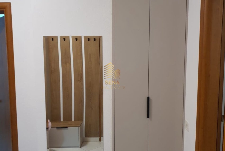 Tirane, jepet me qera apartament 1+1+Ballkon Kati 3, 60 m² 600 € (Kodra e Diellit)