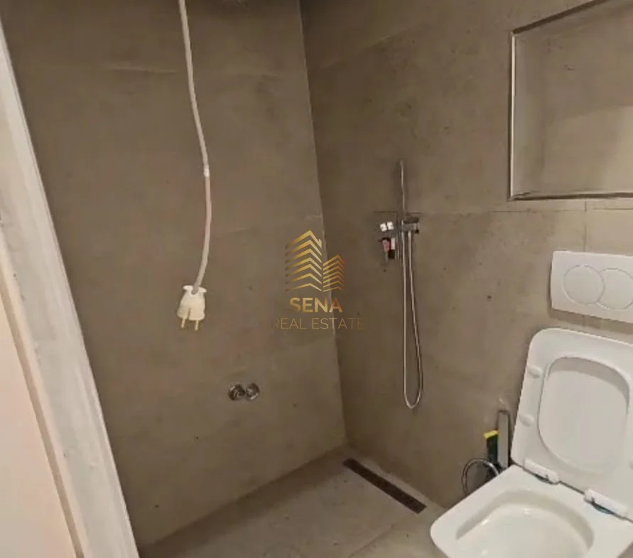 Tirane, jepet me qera ambjent biznesi Kati 0, 50 m² 500 € (Rruga Qemal Stafa, 50m Larg Unaza)