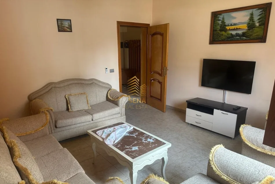 Tirane, jepet me qera apartament 2+1 Kati 2, 90 m² 380 € (Astir)