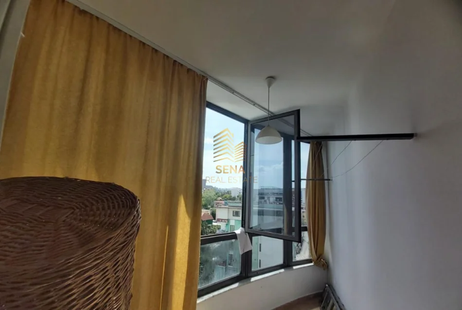 Tirane, jepet me qera apartament 2+1+Ballkon Kati 6, 90 m² 550 € (Ali Demi)