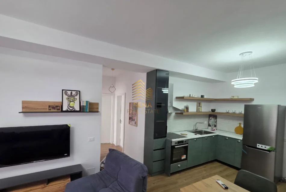 Tirane, jepet me qera apartament 2+1 Kati 8, 75 m² 500 € (Ali demi)