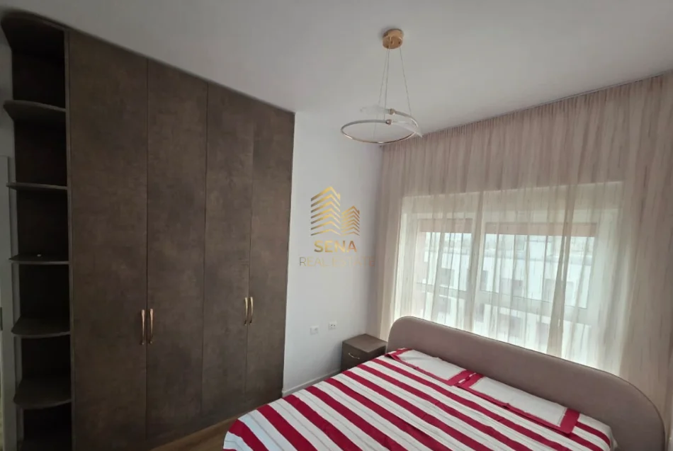 Tirane, jepet me qera apartament 2+1 Kati 8, 75 m² 500 € (Ali demi)