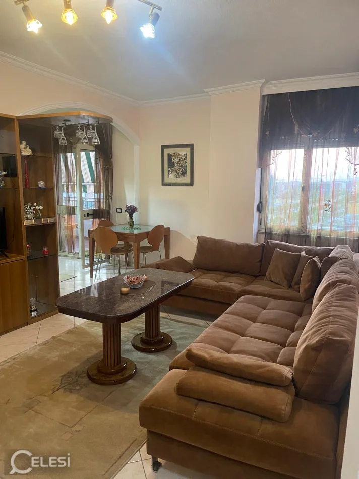 APARTAMENT 2+1+2 ME QIRA