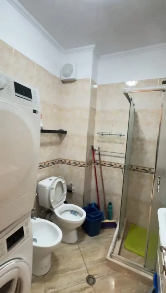 Tirane, shitet apartament 2+1+Ballkon Kati 6, 93 m² 258.000 € (KOPESHTI ZOOLOGJIK)