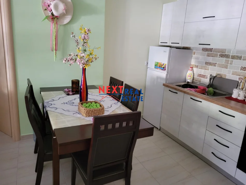 REZERVO PRONEN VETEM ME 500€! SHITET SUPER APARTAMENT 2+1 NE LUNGOMARE, VLORE