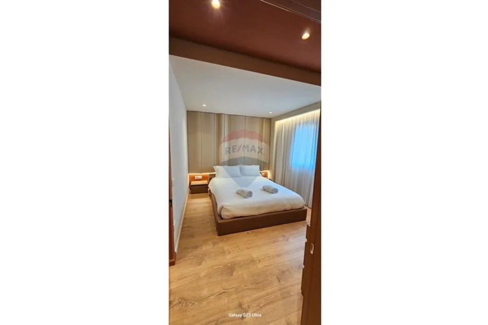 Tirane, jepet me qera apartament 1+1 Kati 1, 76 m² 70.000 € (Oasis Residence)