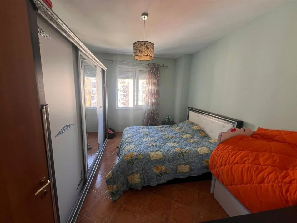 Tirane, shitet apartament 1+1 Kati 7, 65 m² 87.000 € (ASTIR)
