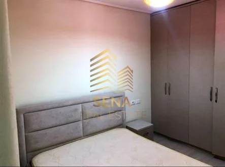 Tirane, jepet me qera apartament 1+1+Ballkon Kati 3, 80 m² 500 € (Vasil Shanto)