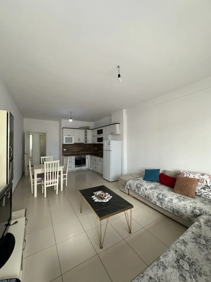 Tirane, jepet me qera apartament 2+1 Kati 3, 75 m² 500 € (ASTIR)