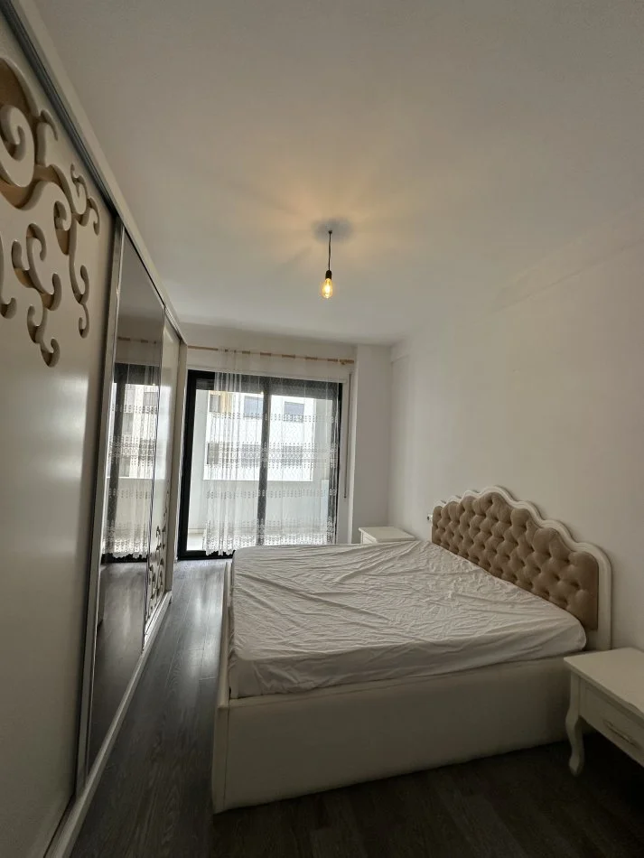 Tirane, jepet me qera apartament 2+1 Kati 3, 75 m² 500 € (ASTIR)