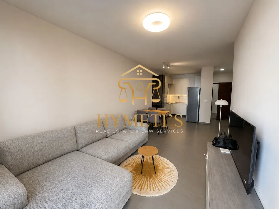 Tirane, jepet me qera apartament 1+1+Ballkon Kati 2, 61 m² 600 € (Laprakë, Tiranë)