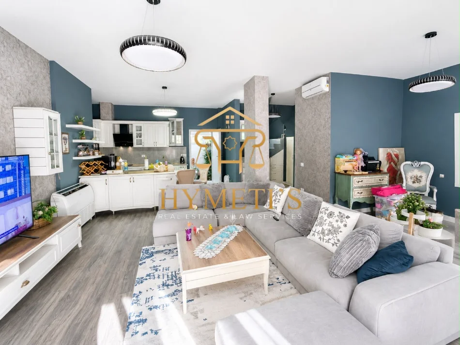 Gjiri Lalezit | Hamallaj, shitet Vile Vile 2 Katshe , 145 m² 580.000 € (Lura 3, Gjiri i Lalëzit)