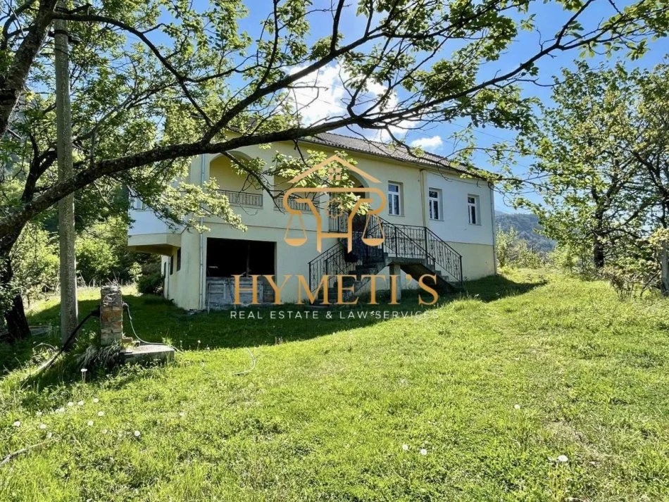 Elbasan, shitet Vile 2 Katshe , 162 m² 299.000 € (Gjinar)