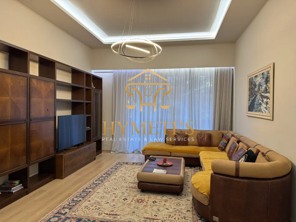 Tirane, shitet apartament 3+1 , 115 m² 320.000 € (Liqeni i Thatë)