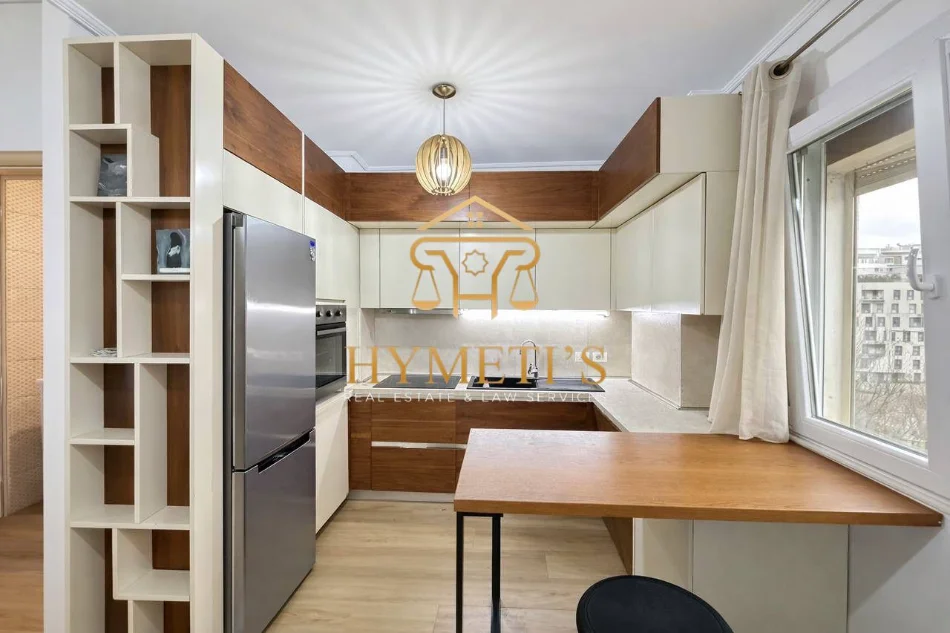 Tirane, jepet me qera apartament 2+1 Kati 2, 100 m² 