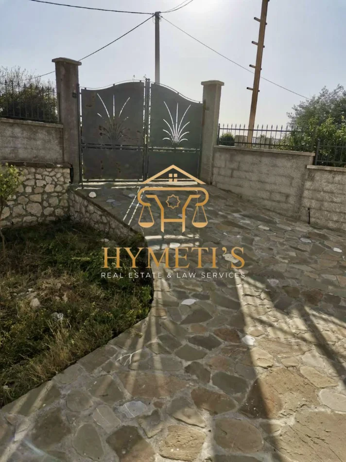 Tirane, shitet Vile 3+1+Ballkon , 251 m² 270.000 € (Tufine)