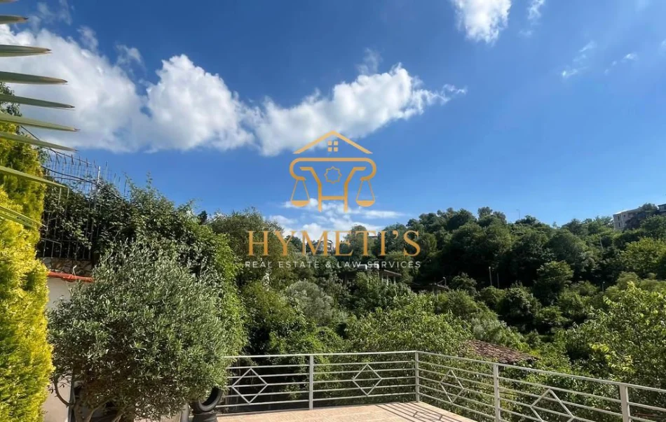 Tirane, jepet me qera Vile Vile 3 Katshe , 410 m² 1.200 € (PETRELË, TIRANË)