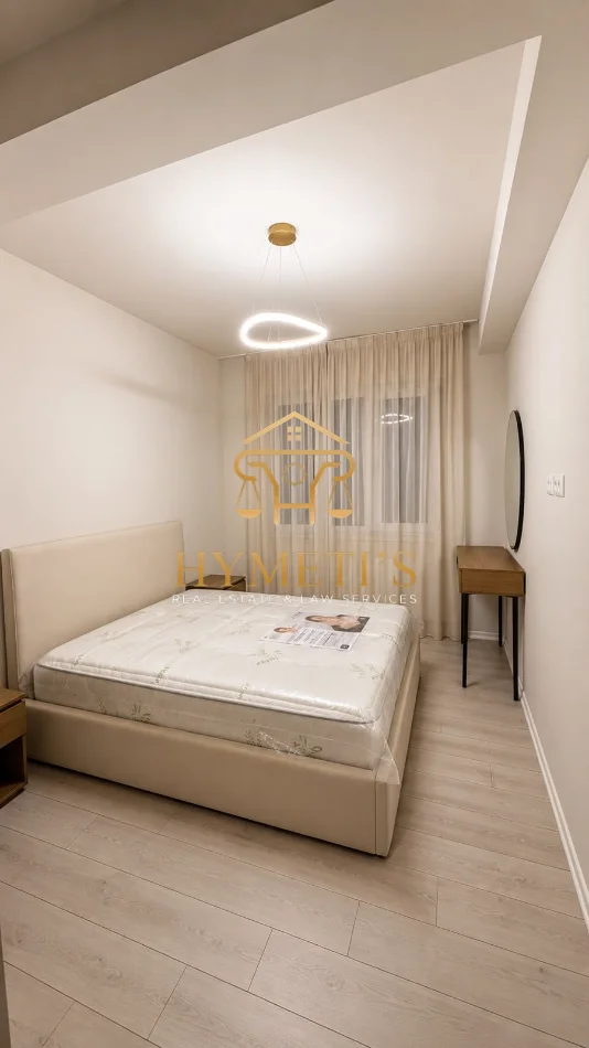 Tirane, jepet me qera apartament 1+1 , 80 m² 600 € (Green City, pranë EGLO)