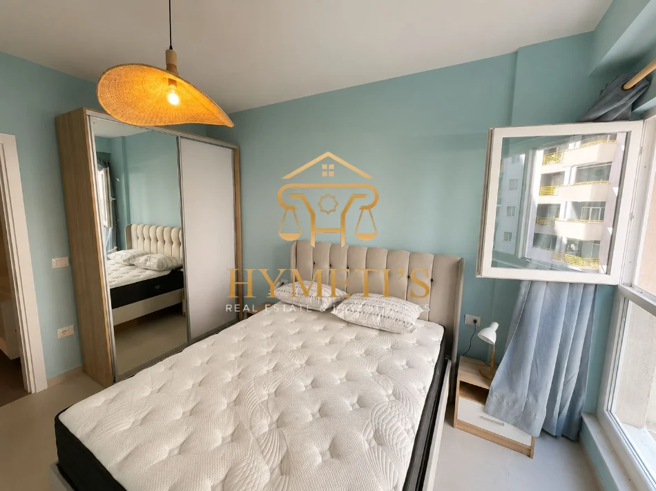 Tirane, jepet me qera apartament 1+1+Ballkon Kati 2, 61 m² 600 € (Laprakë, Tiranë)