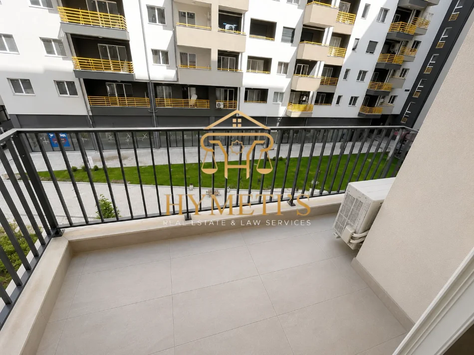 Tirane, jepet me qera apartament 1+1+Ballkon Kati 2, 61 m² 600 € (Laprakë, Tiranë)