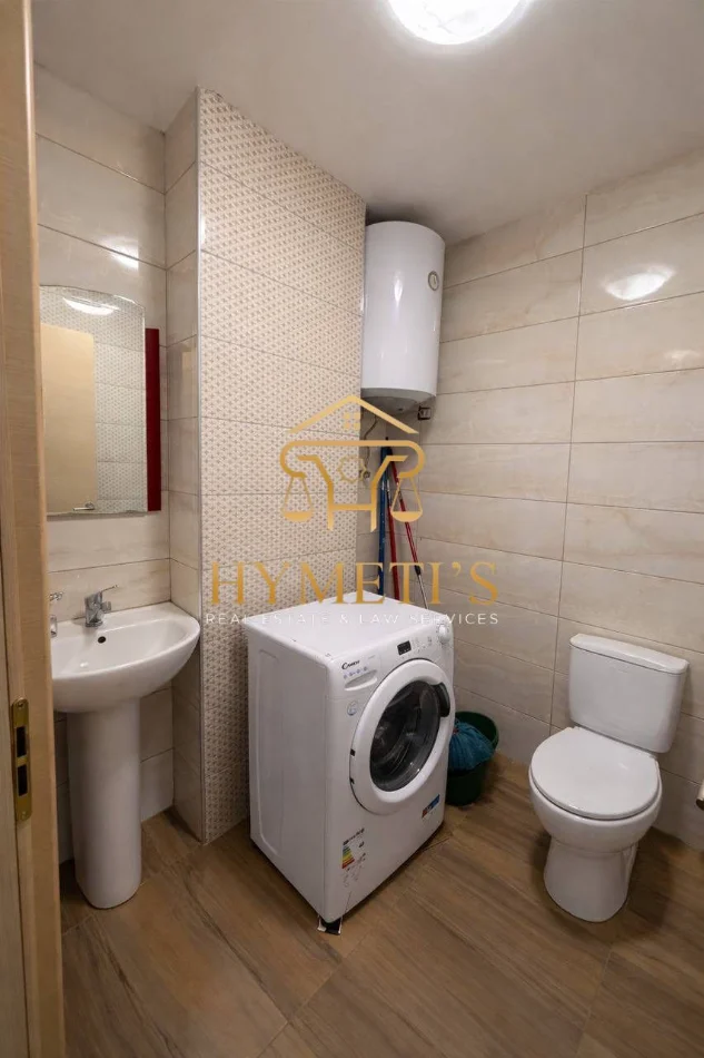 Tirane, jepet me qera apartament 2+1 Kati 2, 100 m² 