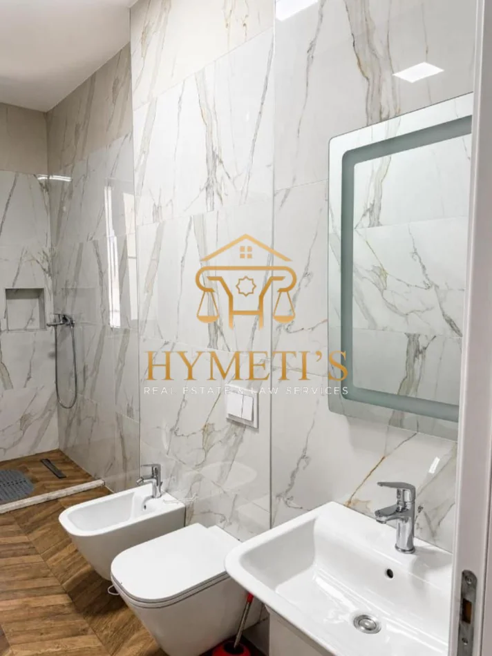 Tirane, jepet me qera apartament 2+1+Aneks+Ballkon , 1.300 € (Arlis)