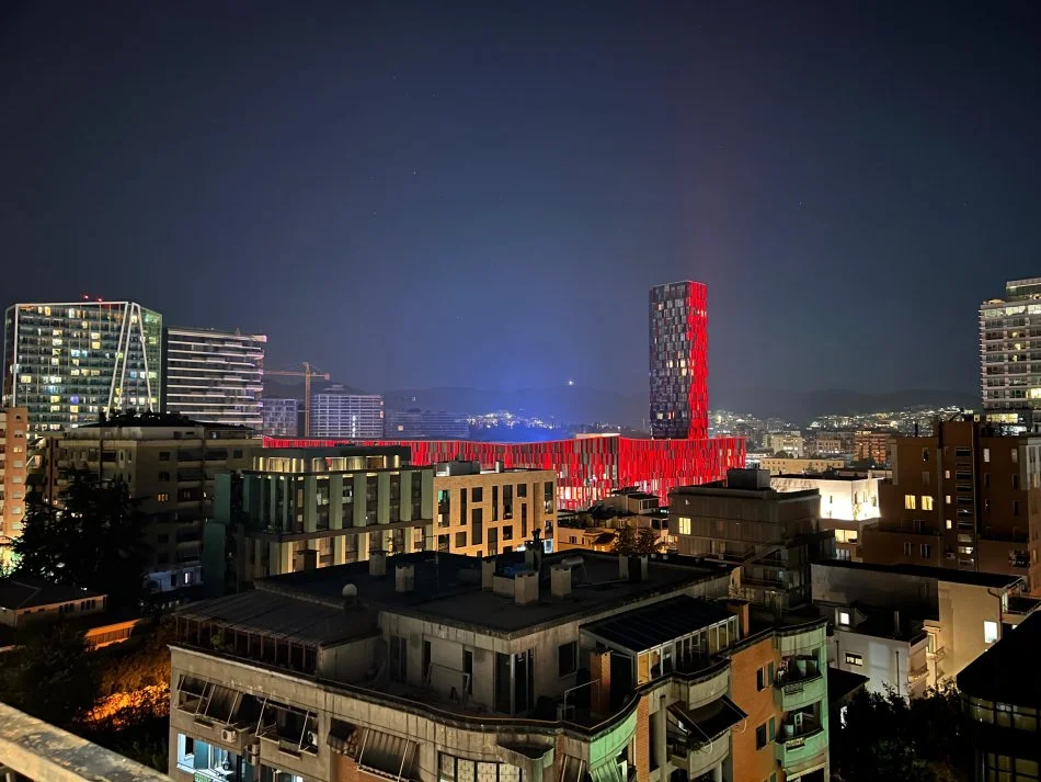 Tirane, shitet apartament 3+1+Aneks+Ballkon Kati 9, 153 m² 624.000 € (Rruga e Elbasanit)