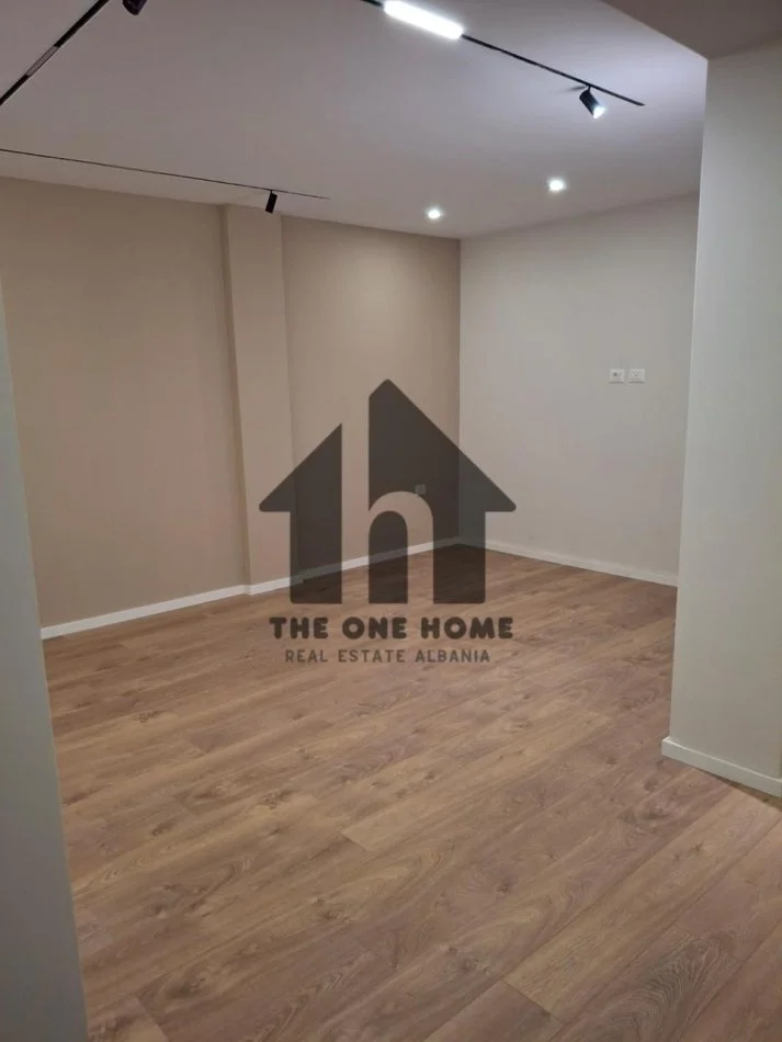 Tirane, shitet apartament 1+1+Ballkon Kati 3, 62 m² 168.000 € (myslym shyre)