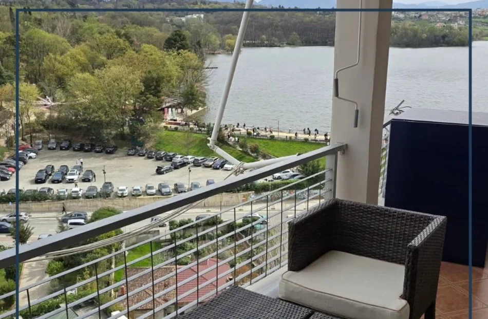 Jepet me Qera: Penthouse📍Rr. Kosovareve - Liqeni (Uni Barleti) 2+1+2Ballkone & Tarrace e Shfrytezueshme | 1,500€/muaj