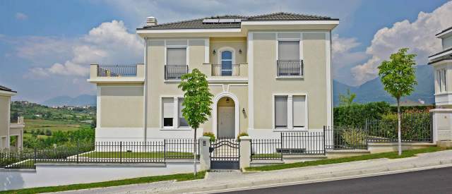 Tirane, shes Vile 1.200 m²  Tek “Rolling Hills Luxury Residences”