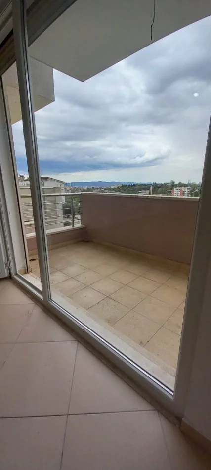 Tirane, shitet apartament 2+1 Kati 2, 118 m² 118.000 € (Hotel Gaxherri)