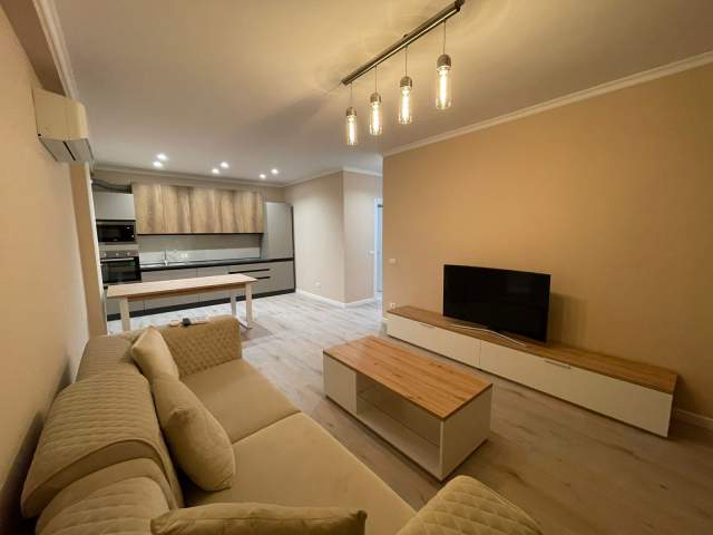 Tirane, jepet me qera apartament 2+1+BLK Kati 7, 115 m² 450 Euro