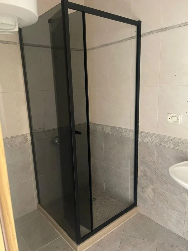 Tirane, shitet apartament 2+1+Ballkon Kati 5, 112 m² 350.000 € 