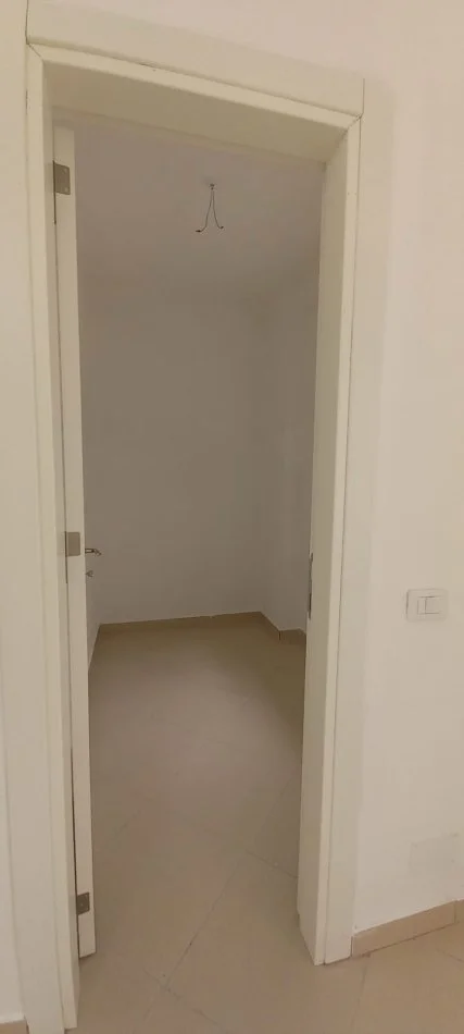 Tirane, shitet apartament 2+1 Kati 2, 118 m² 118.000 € (Hotel Gaxherri)