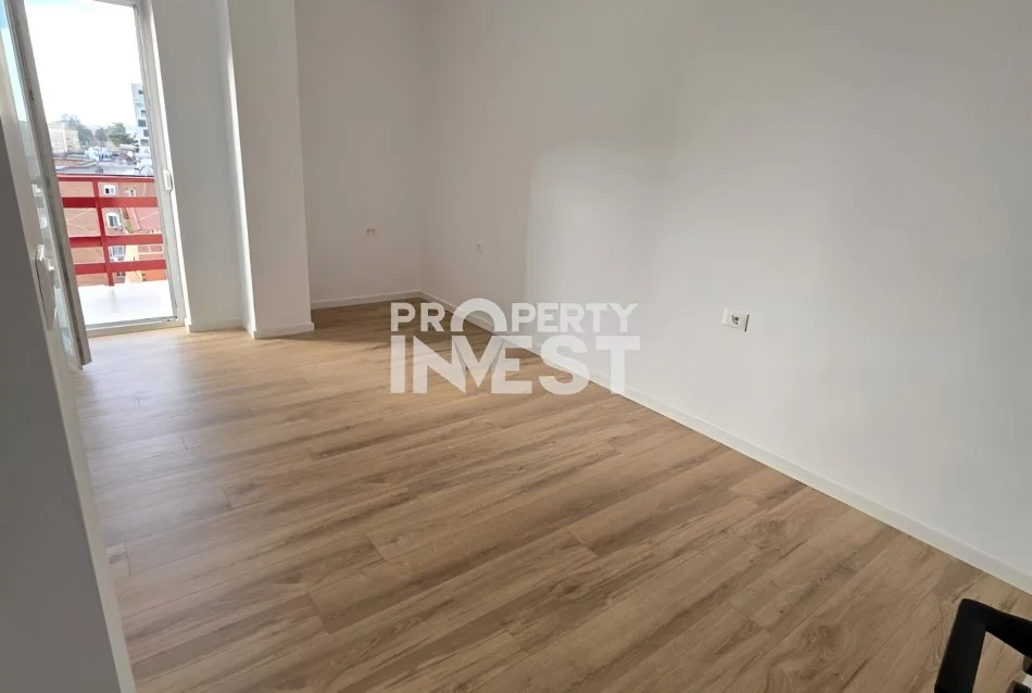 📍ish Profarma, shitet Apartament 2+1 pallat i ri me ashensor