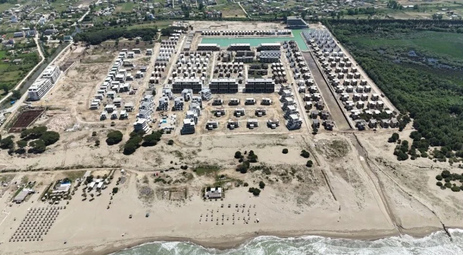 Durres, shitet apartament 1+1 Kati 4, 43 m² (Porto Lalzi)