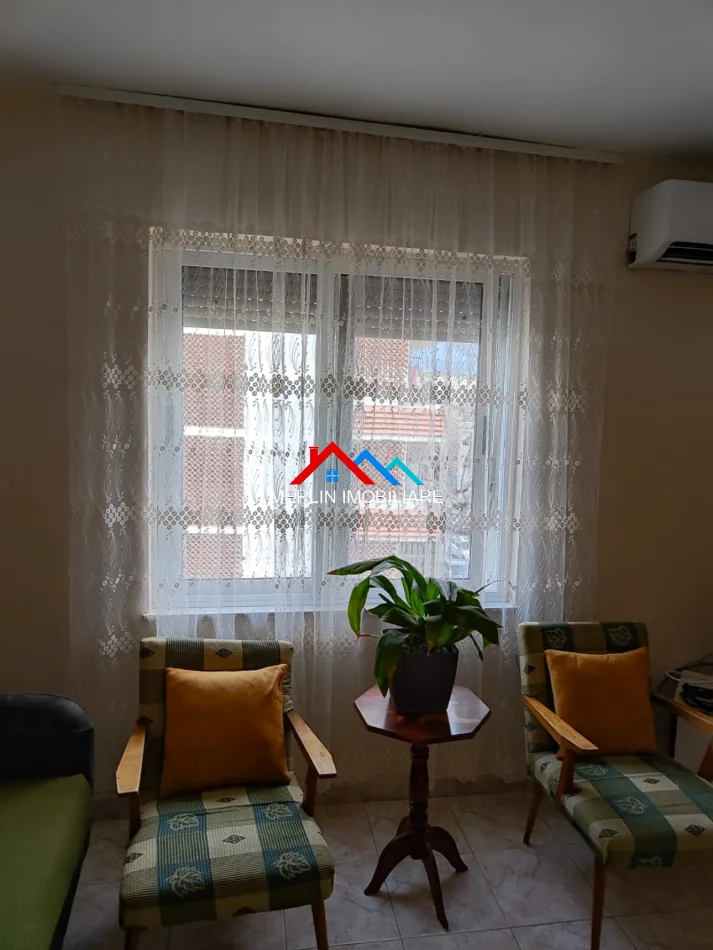 Tirane, jepet me qera apartament 1+1 Kati 4, 410 € 