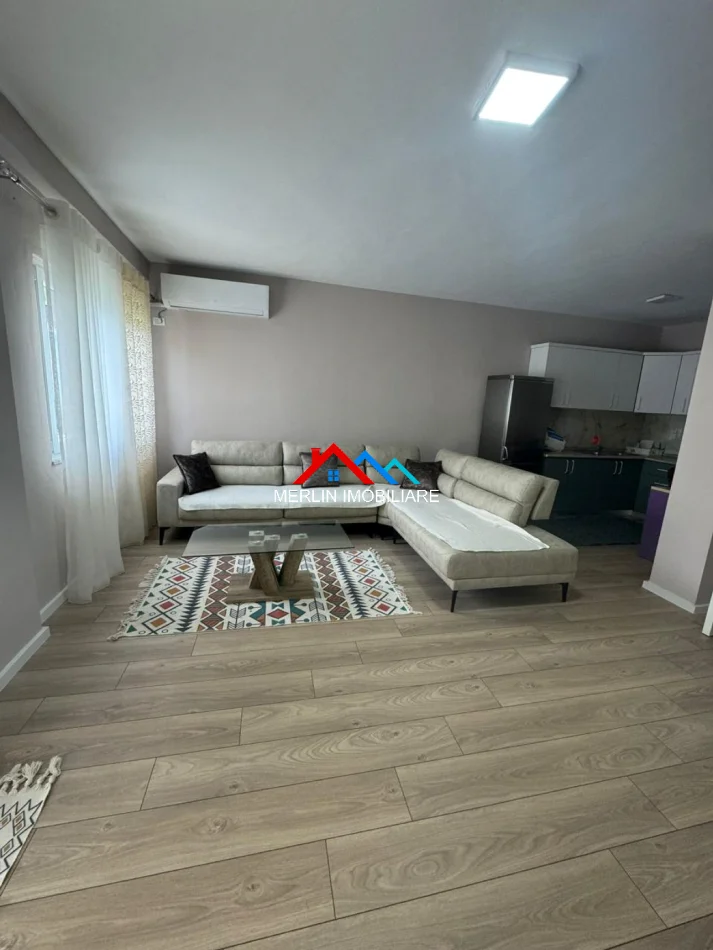 Tirane, shes apartament 2+1+Ballkon Kati 4, 100 m² 128.000 €